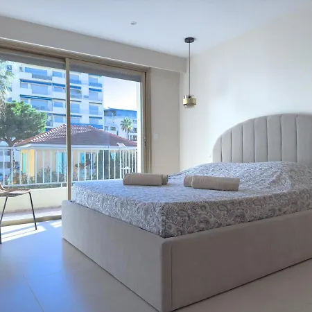 Apartment 4-star Close To Sea , Juan Les Pins Antibes