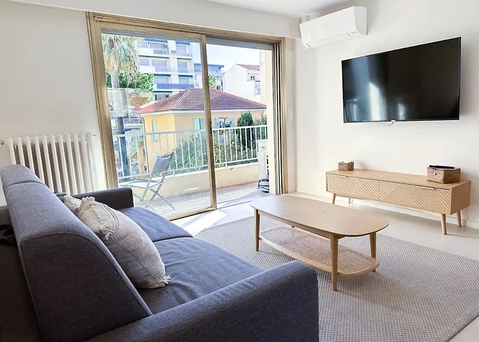 4-star Close To Sea , Juan Les Pins * Antibes