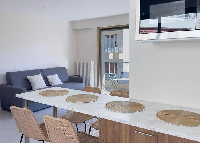 4-star Close To Sea , Juan Les Pins * Antibes